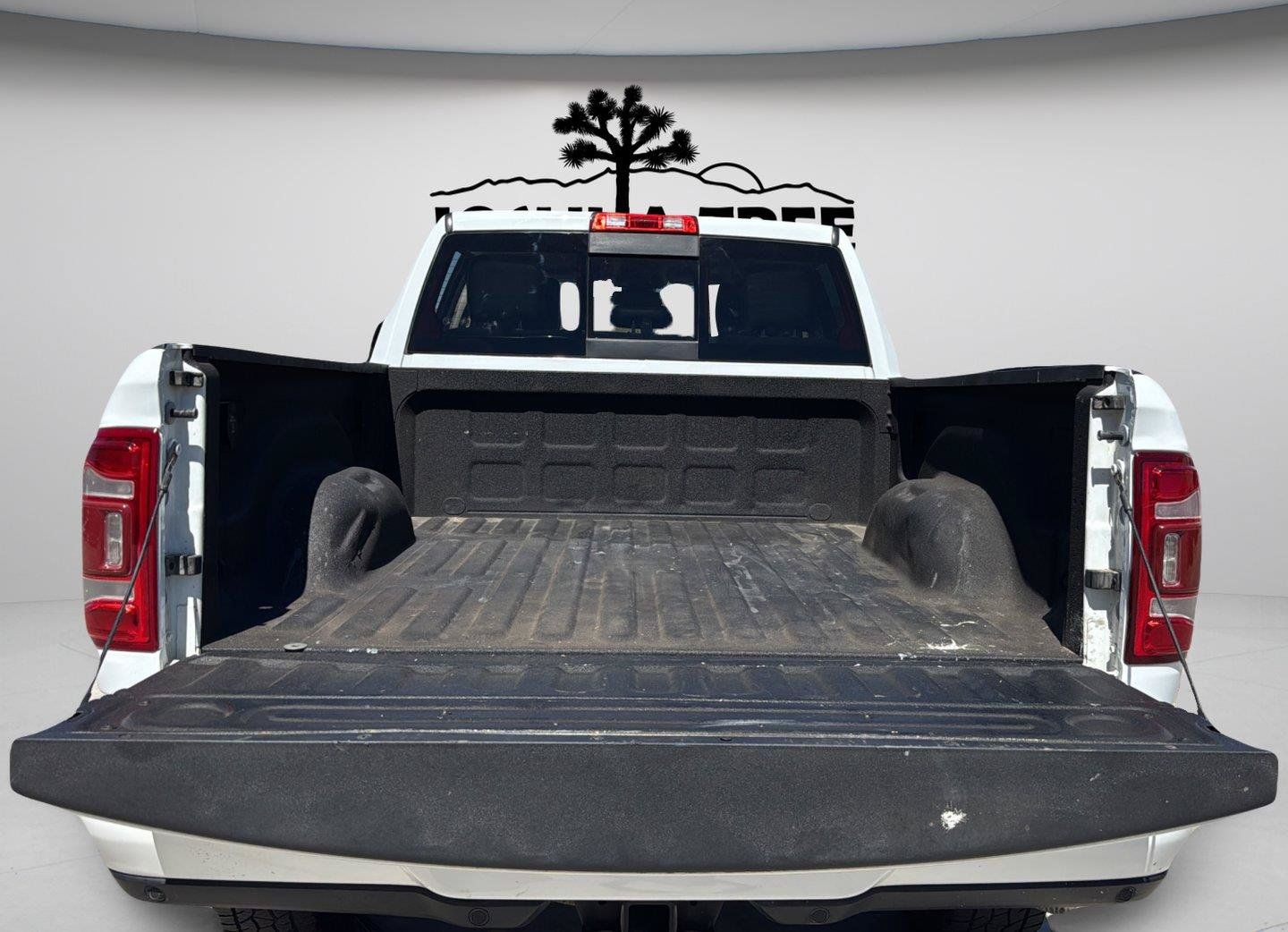 Used 2024 RAM 2500 Laramie AWD/4WD image 27