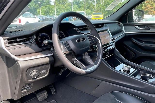 New 2026 Jeep Grand Cherokee Altitude AWD/4WD image 21