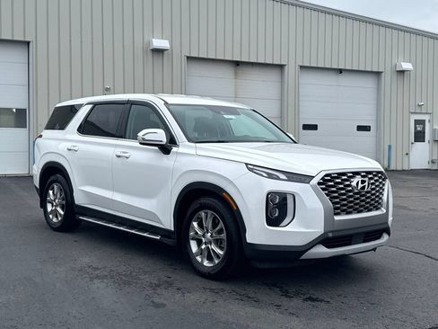 Used 2022 Hyundai Palisade SE FWD image 1