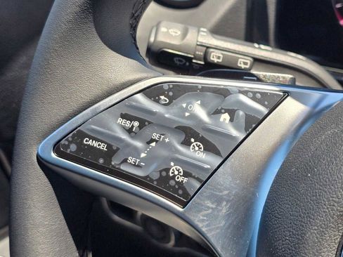 New 2025 Mercedes-Benz GLA 250 4MATIC image 22