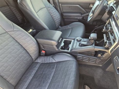 Used 2024 Toyota Tacoma TRD Sport w/ TRD Sport Premium Package image 10