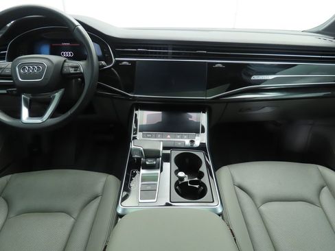 Used 2021 Audi Q7 3.0T Premium Plus image 13