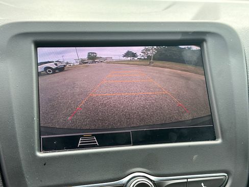 Used 2023 Chevrolet Equinox LS w/ LS Convenience Package image 25