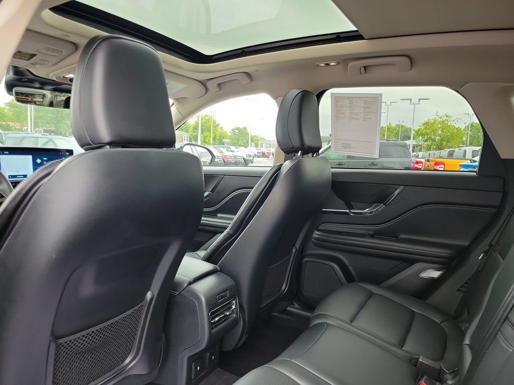 Certified 2023 Lincoln Corsair AWD w/ Equipment Group 102A image 16