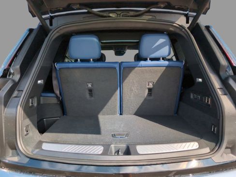 New 2026 Cadillac Vistiq Premium Luxury image 31