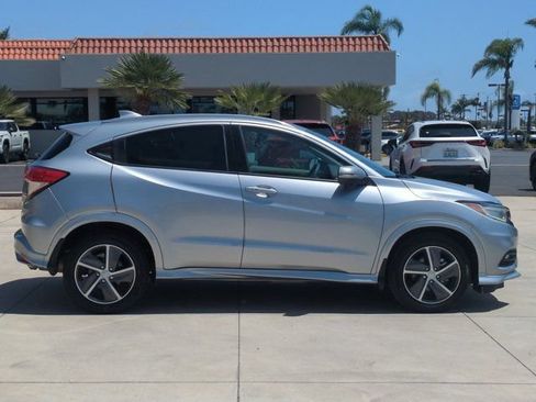 Used 2019 Honda HR-V Touring image 4