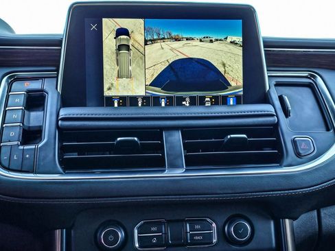 Certified 2024 Chevrolet Tahoe High Country w/ Premium Package image 23