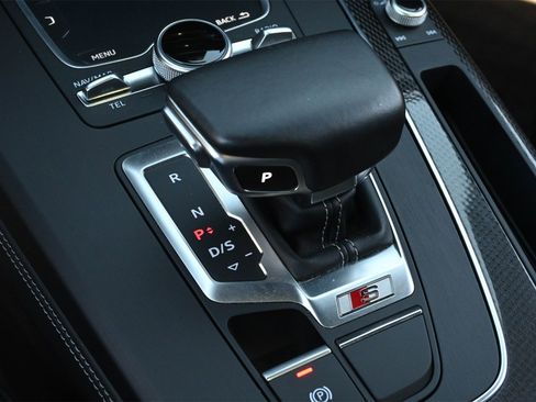 Used 2019 Audi SQ5 Premium Plus w/ Premium Plus Package image 12