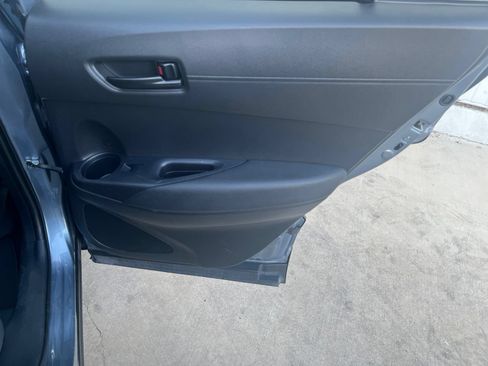 Used 2023 Toyota Corolla Cross LE FWD image 15