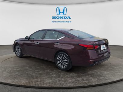 Used 2024 Nissan Altima 2.5 SV