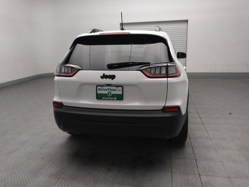 Used 2019 Jeep Cherokee Latitude Plus FWD image 7