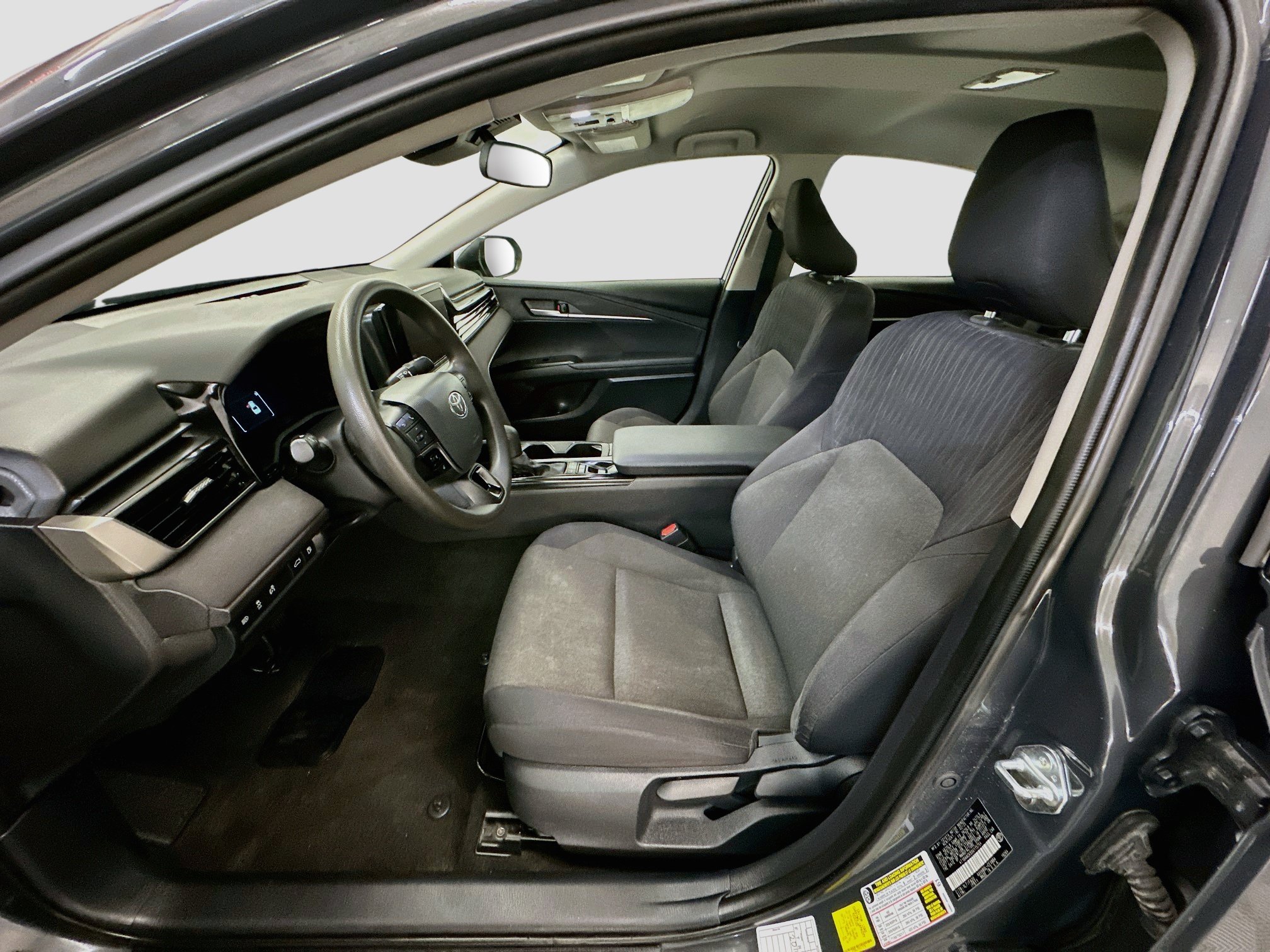 Used 2025 Toyota Camry LE FWD image 13