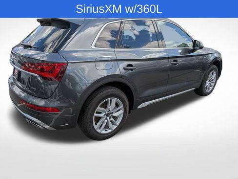 Used 2023 Audi Q5 2.0T Premium w/ Convenience Package AWD/4WD image 3