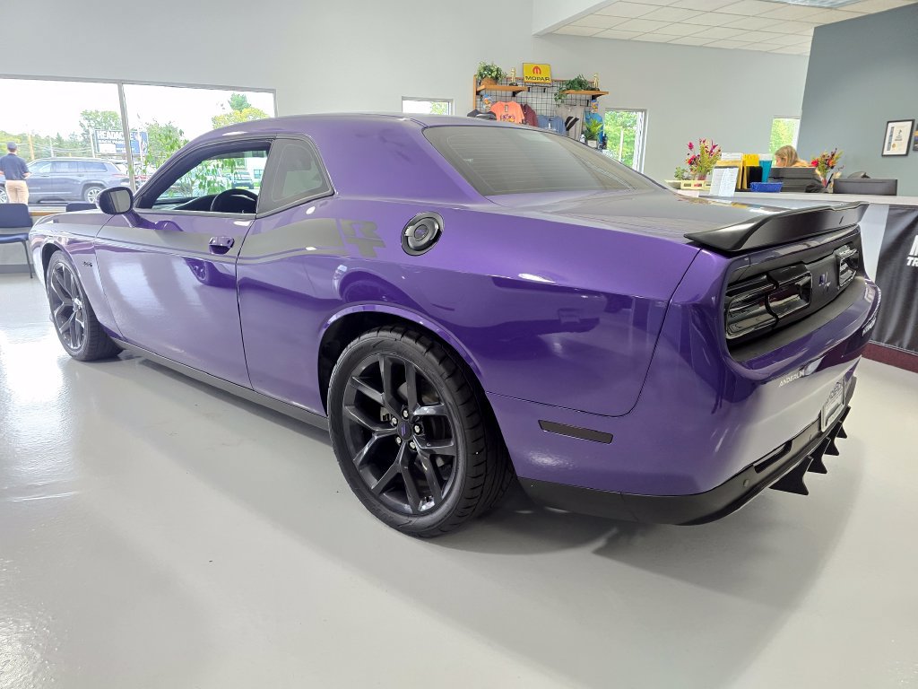 Used 2023 Dodge Challenger R/T w/ Blacktop Package RWD image 7