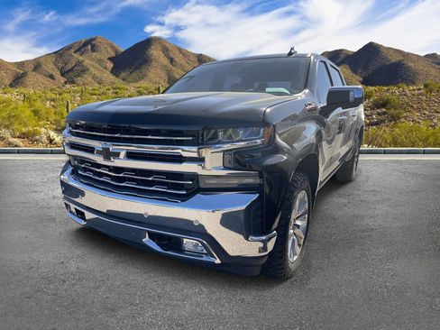 Used 2021 Chevrolet Silverado 1500 LTZ w/ LTZ Premium Package AWD/4WD image 2