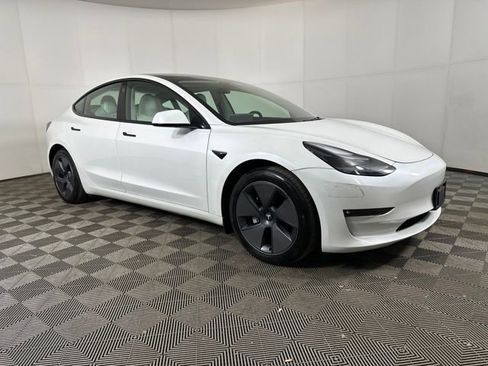 Used 2023 Tesla Model 3 Long Range image 2