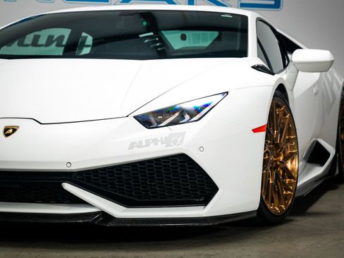 Used 2015 Lamborghini Huracan LP 610-4 image 11
