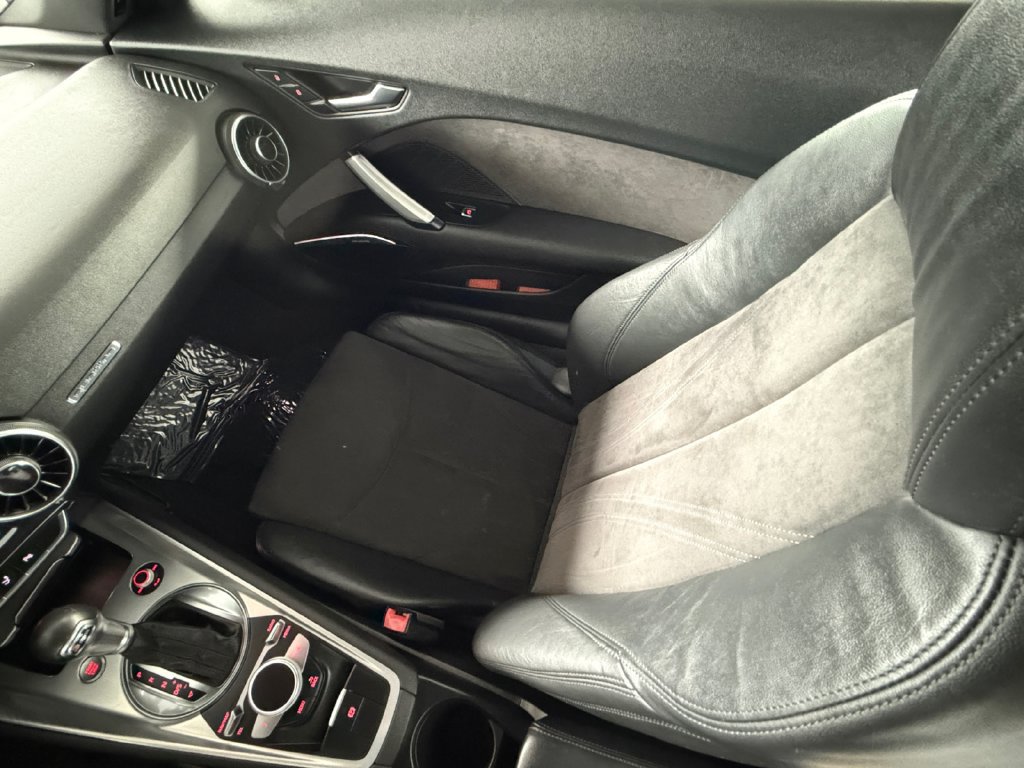 Used 2018 Audi TT 2.0T w/ Technology Package AWD/4WD image 38