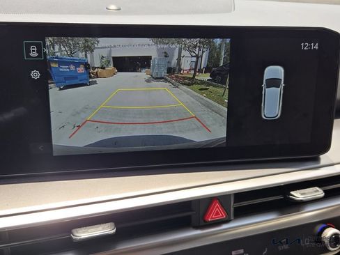 Certified 2025 Kia Sorento S w/ Panoramic Sunroof Package FWD image 22