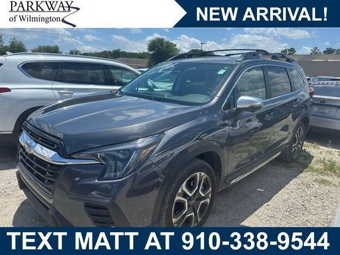 Used 2023 Subaru Ascent Limited w/ Technology Package AWD/4WD image 1