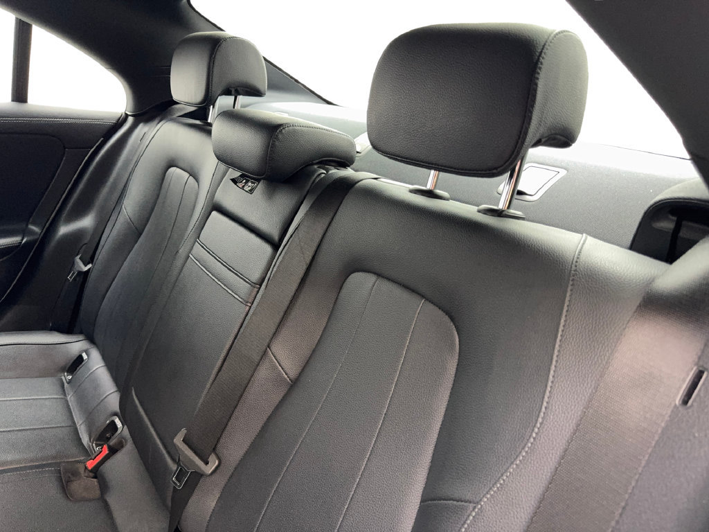 Used 2023 Mercedes-Benz CLA 250 image 33