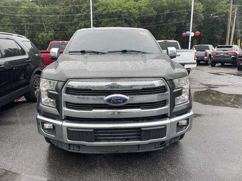 Used 2015 Ford F150 Lariat RWD image 2