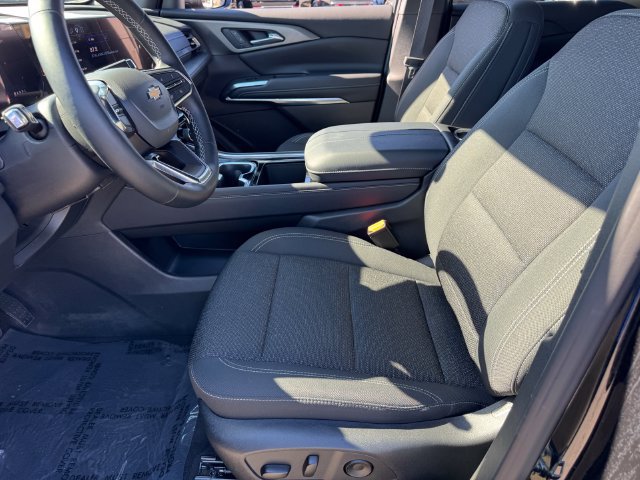 Certified 2026 Chevrolet Traverse LT FWD image 15