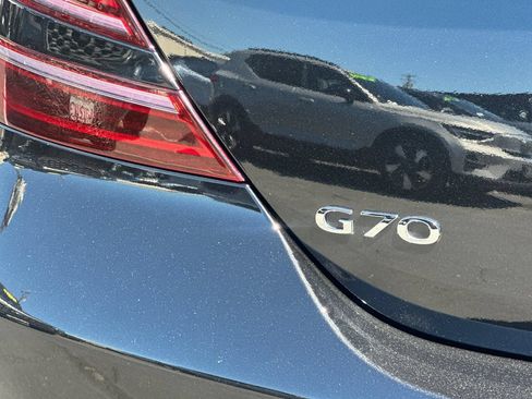 Used 2023 Genesis G70 2.0T RWD image 12