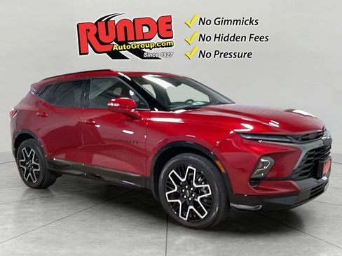 Certified 2023 Chevrolet Blazer RS w/ Driver Confidence II Package AWD/4WD image 8