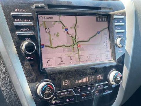 Used 2024 Nissan Murano SL image 14