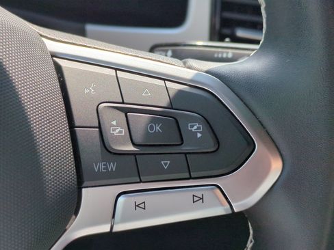 Used 2023 Volkswagen Atlas Cross Sport SE FWD image 20