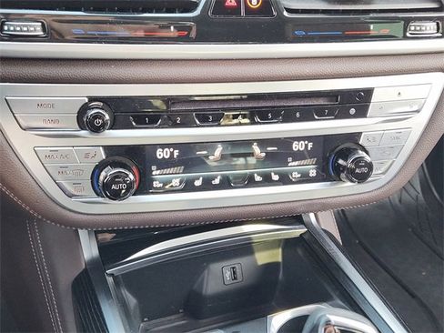 Used 2019 BMW 750i xDrive w/ Executive Package image 19