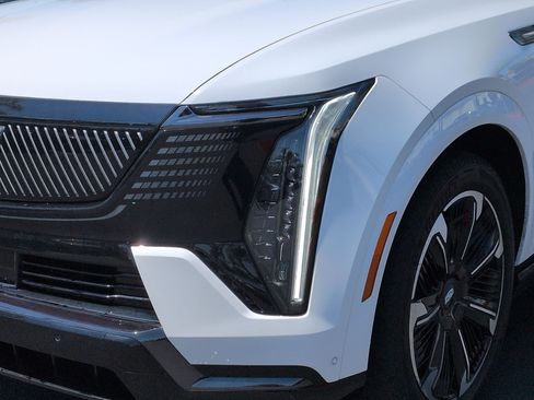 Used 2025 Cadillac Escalade IQ Sport 1 w/ Smart Trailering package AWD/4WD image 6
