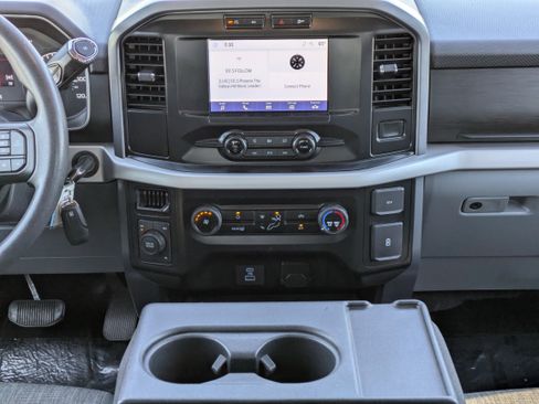 Used 2023 Ford F150 XLT image 16