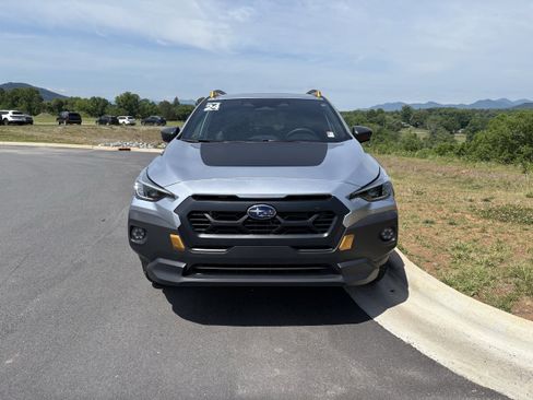 Certified 2024 Subaru Crosstrek 2.5i Wilderness w/ Wilderness Package AWD/4WD image 2