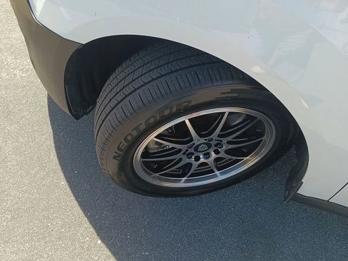 Used 2019 Ford Transit Connect XL image 25