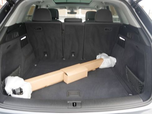 Certified 2023 Audi Q5 2.0T Premium w/ Convenience Package image 25