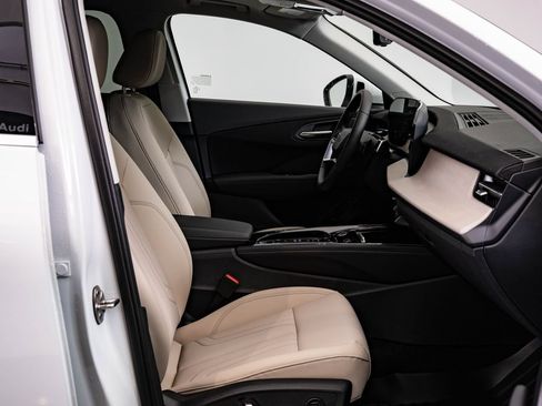 New 2026 Audi Q3 quattro 2.0T AWD/4WD image 26