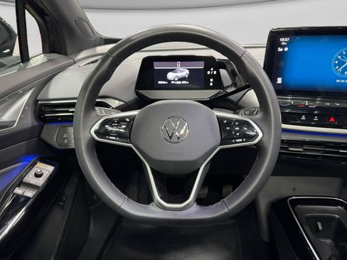 Used 2023 Volkswagen ID.4 Pro S Plus AWD/4WD image 9