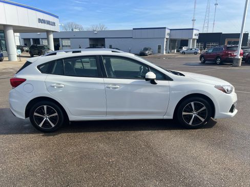 Used 2020 Subaru Impreza Premium image 8