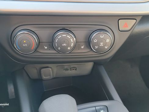 New 2026 Chevrolet Trax LS w/ LS Convenience Package FWD image 22