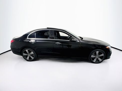 Used 2023 Mercedes-Benz C 300 Sedan image 4