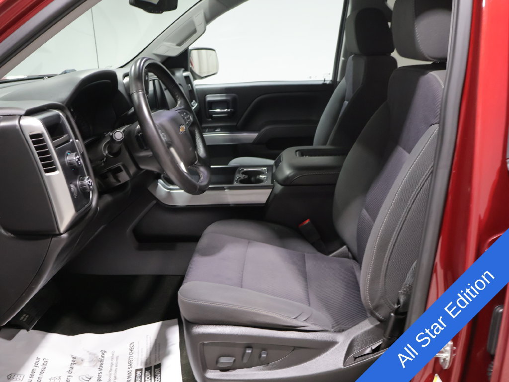 Used 2018 Chevrolet Silverado 1500 LT w/ All Star Edition AWD/4WD image 2