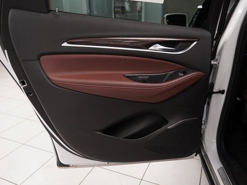 Used 2018 Buick Enclave Avenir w/ Avenir Technology Package image 25