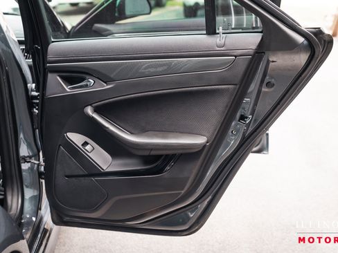 Used 2011 Cadillac CTS V RWD image 33