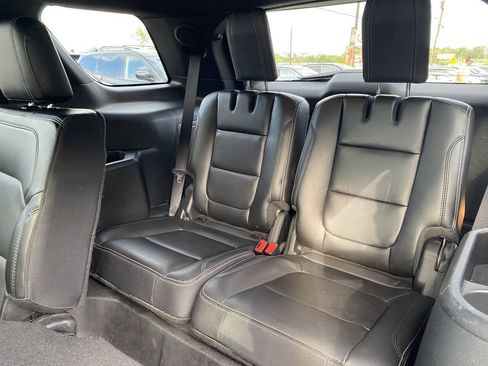 Used 2017 Ford Explorer Limited AWD/4WD image 16