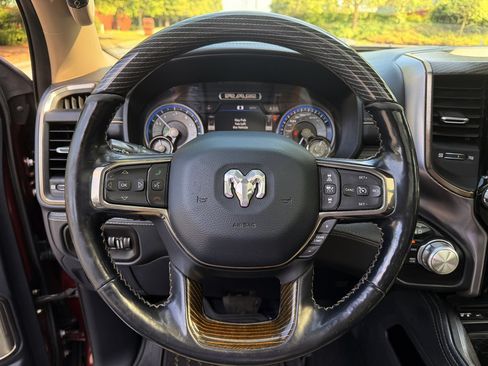 Used 2019 RAM 1500 Limited AWD/4WD image 12