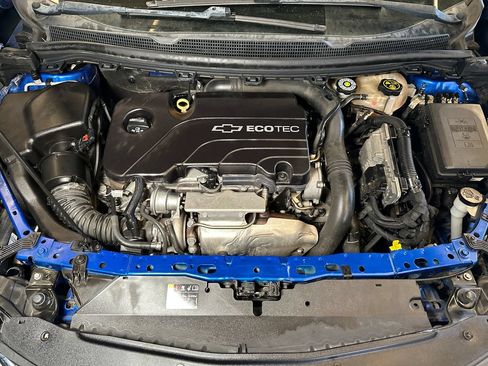 Used 2017 Chevrolet Cruze Premier w/ Enhanced Convenience Package FWD image 23