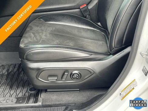 Used 2021 Jeep Grand Cherokee L Laredo AWD/4WD image 27
