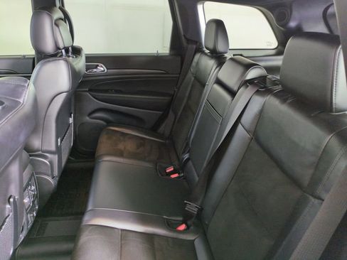 Used 2021 Jeep Grand Cherokee Laredo X image 28